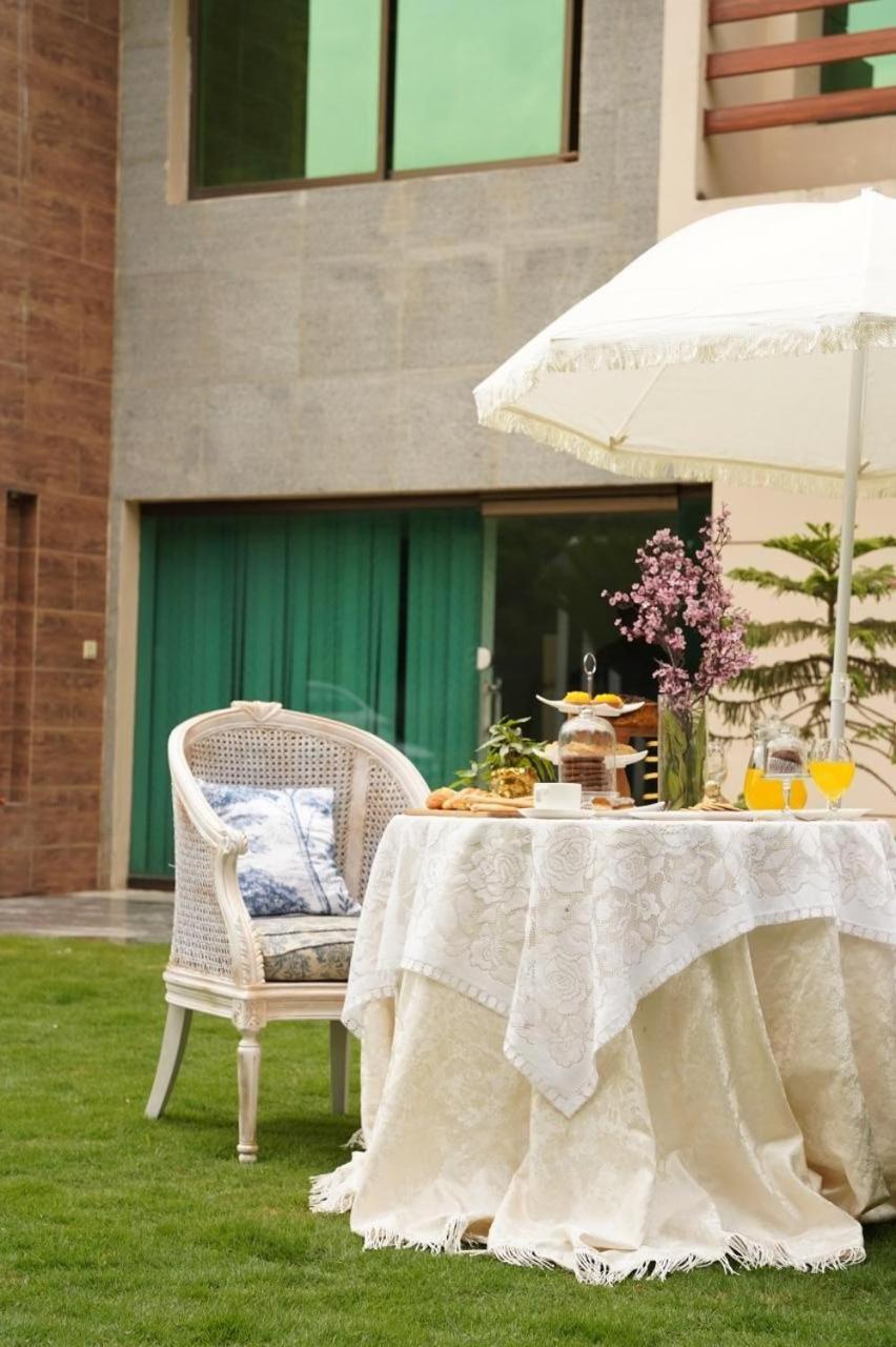 Grace Boutique Hotel Islamabad Luaran gambar